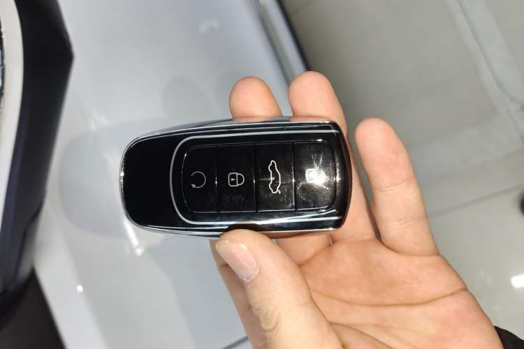 Used Chery Tiggo 8 2021 Kunpeng Edition 290TGDI Automatic Fuyao Version
