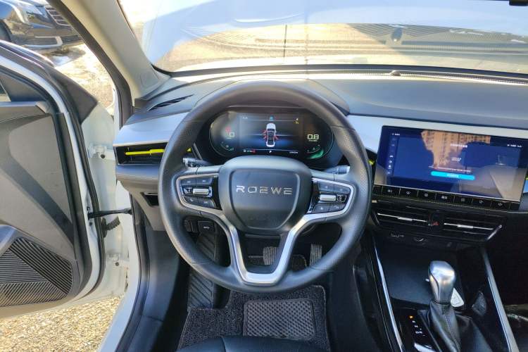 Used Roewe i5 2021 Revised Version 1.5L CVT Diamond Edition
