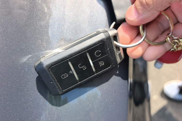 Used BYD e2 2019 400 Travel Edition