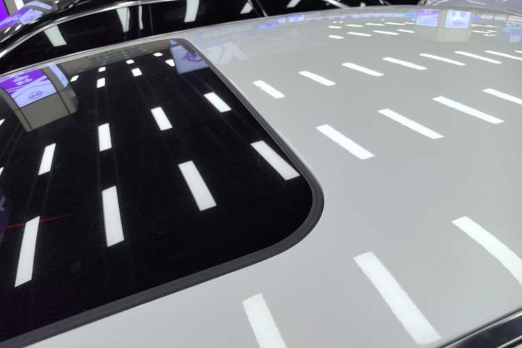 Used Infiniti Q70 2015 Q70L 2.5L Elite Edition Roof