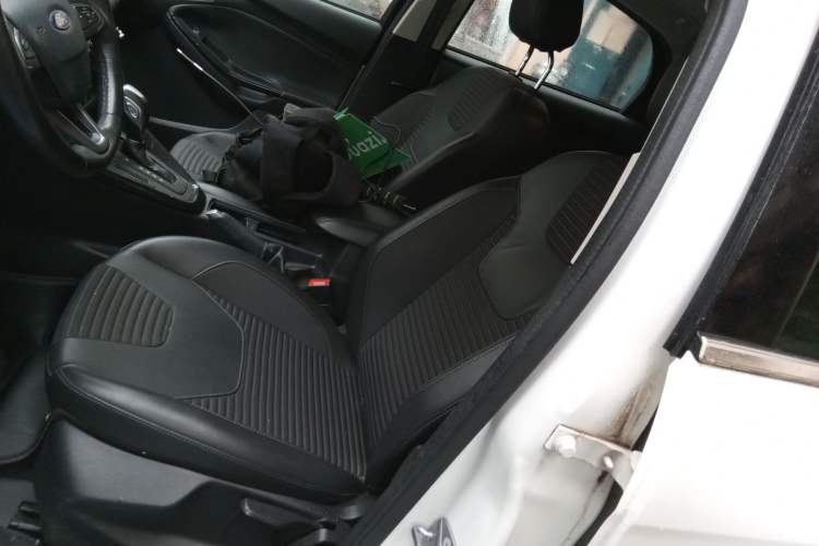 Used Ford Focus 2017 Hatchback 1.6L Automatic Fashion Edition Smart Drive Version