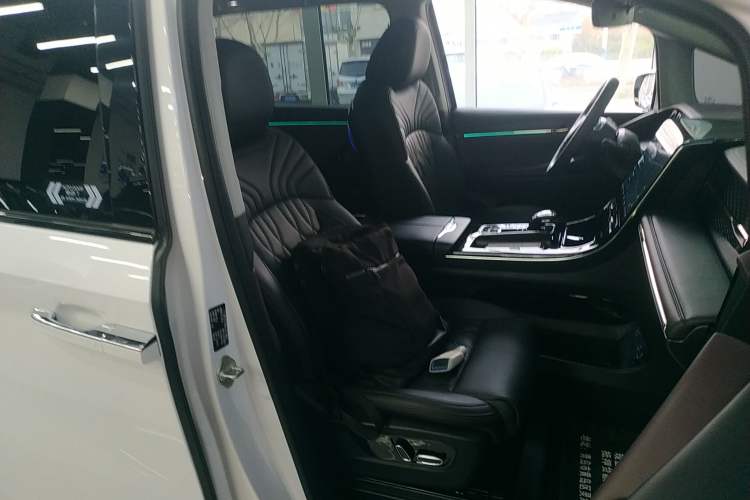 Used GAC Trumpchi M8 2024 Master Series 400T Ultimate Edition