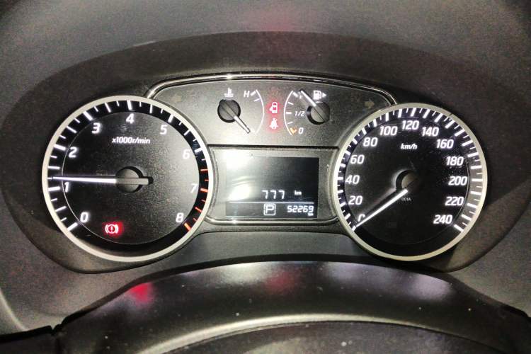 Used Nissan Sylphy 2016 1.6XV CVT Smart Enjoyment Version Instrument Cluster