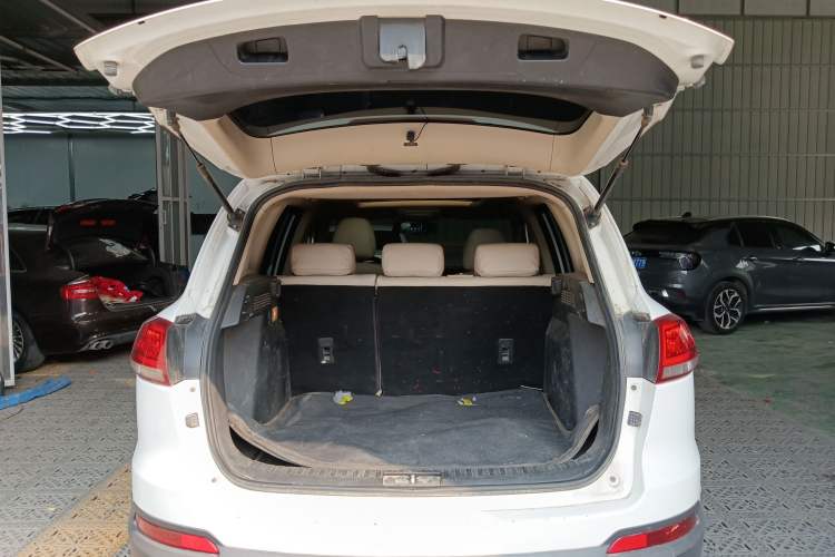 Used Zotye Domy X5 2017 Value Edition 1.6L Manual Fashion Model