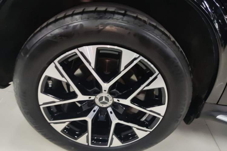 Used Mercedes-Benz GLC 2023 GLC 260 L 4MATIC Luxury 7-Seater