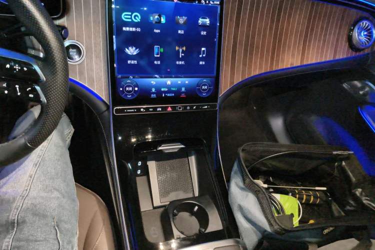 Used Mercedes-Benz EQE SUV 2024 350 4MATIC Luxury Edition