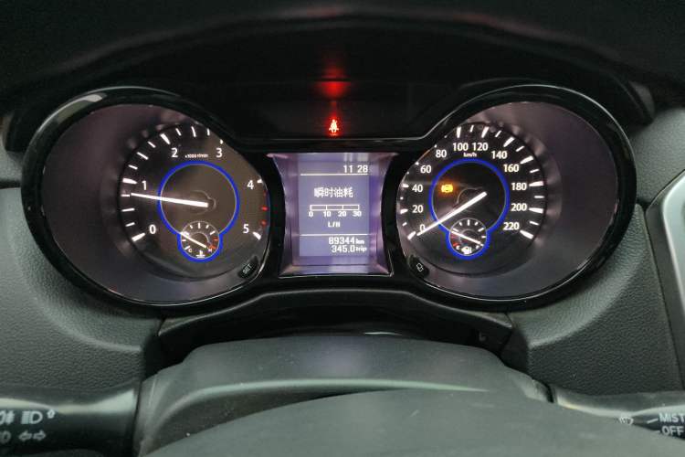 Used JMC Baodian 2020 2.5T Diesel Two-Wheel Drive Comfort Edition Standard Wheelbase JX4D25A6L Instrument Cluster