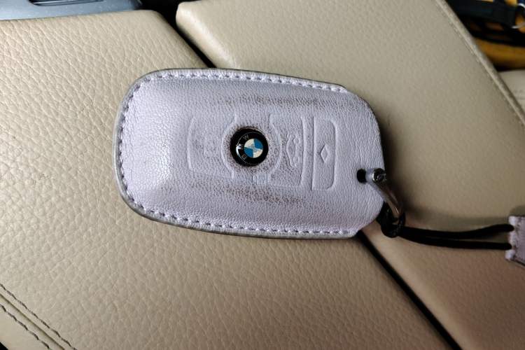 Used BMW 5 Series 2014 525Li Leading Model Vehicle Key