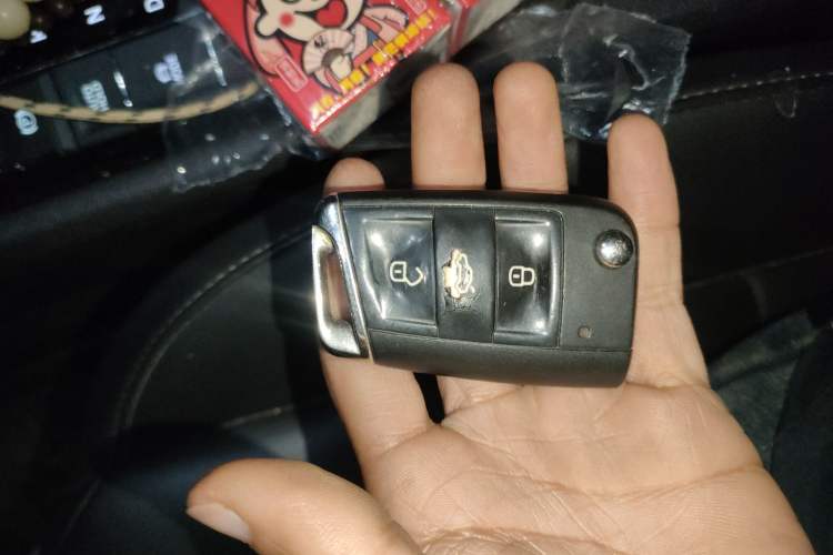 Used Volkswagen Tharu 2020 330TSI All-Wheel-Drive Luxury Edition China VI Standard