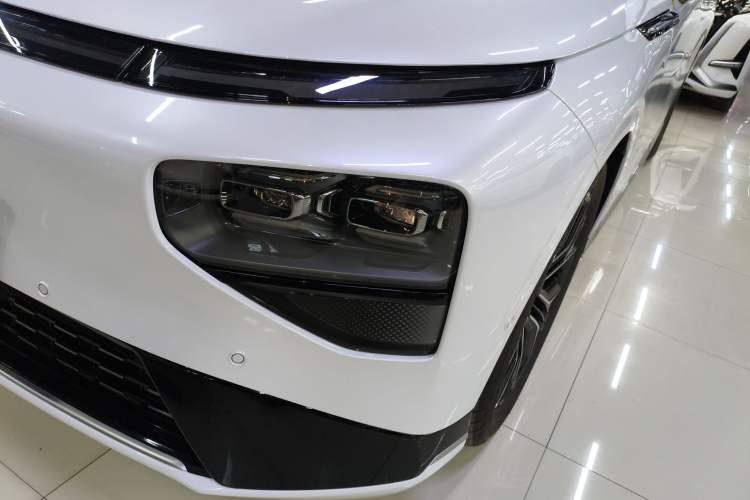 Used XPeng G9 2025 625 Long-Range Max Left Front Headlight