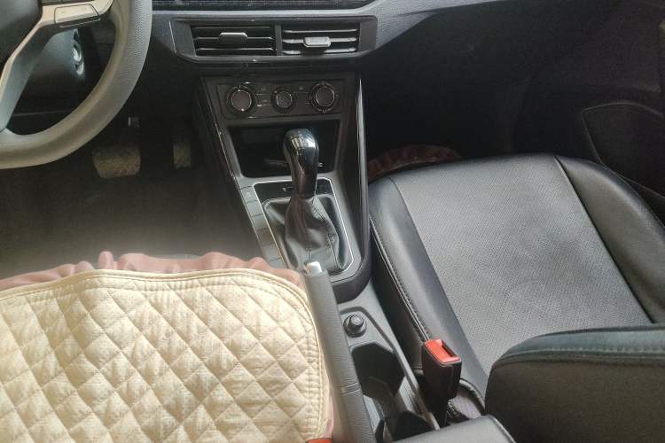 Used Volkswagen Lavida 2023 New Sharp 1.5L Automatic Excellent New Edition
