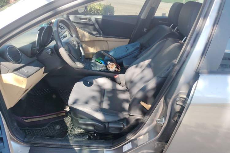 Used Mazda 3 2011 Sedan 1.6L Automatic Comfort Model