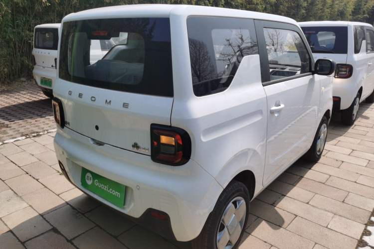 Used Geely Galaxy Panda 2024 Panda Mini 200km Endurance Bear
