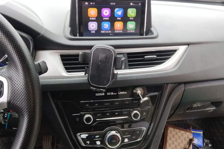 Used Changan Alsvin V7 2016 1.6L Manual Enjoyment Model China V Standard
