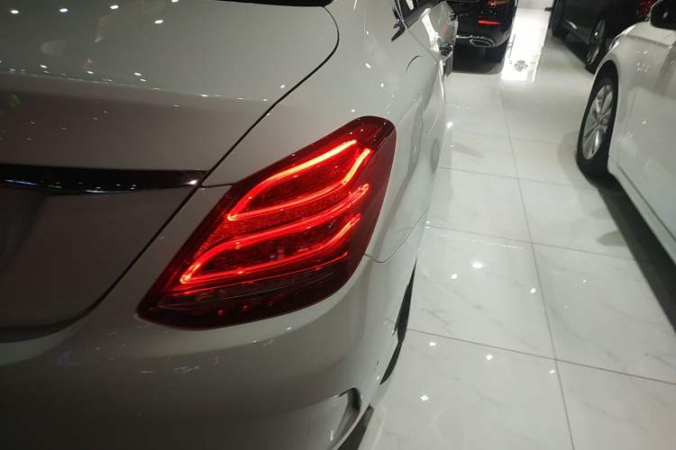 Used Mercedes-Benz C-Class 2018 C 180 L Fashion Edition Sport Version