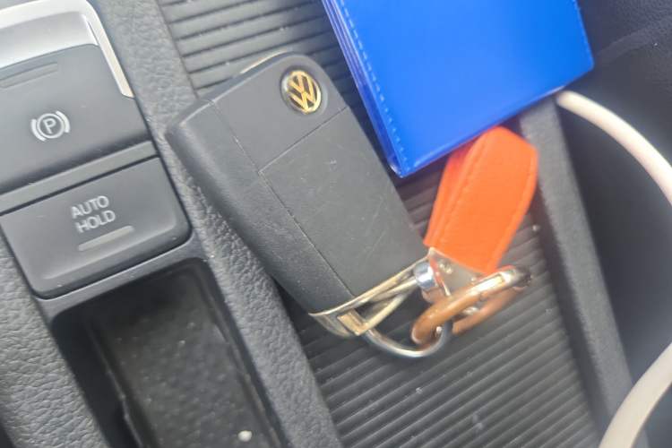 Used Volkswagen Golf 2016 230TSI Automatic Luxury Version
