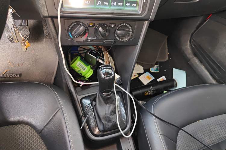 Used Skoda Rapid Spaceback 2016 1.6L Automatic Chuanxing Edition Gear Lever