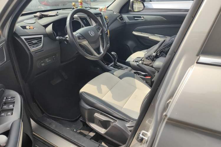 Used CHANGAN CS35 2017 1.6L Automatic Luxury Model Left Front Seat