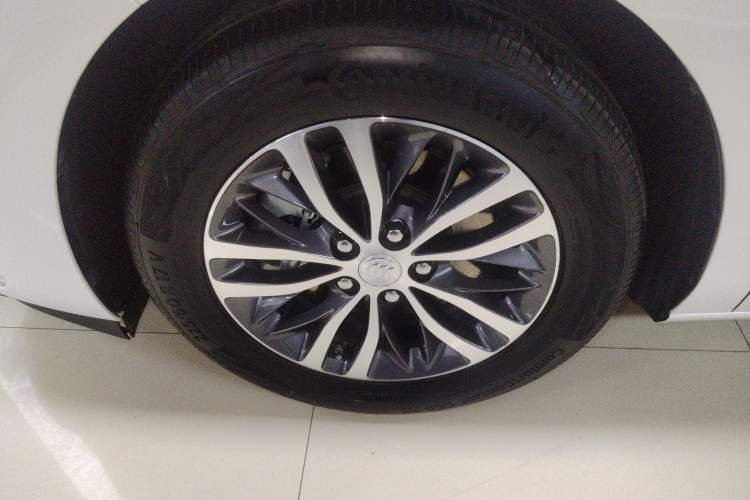 Used Buick GL8 2023 ES Lu Zun Comfort Model