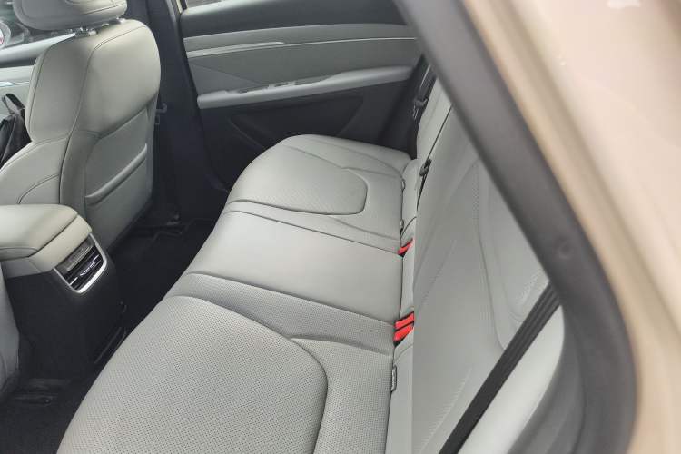 Used XPeng MONA M03 2024 620 with Ultra-Long Range