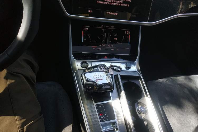 Used Audi A6L 2024 45 TFSI Prestige Dynamic Edition
