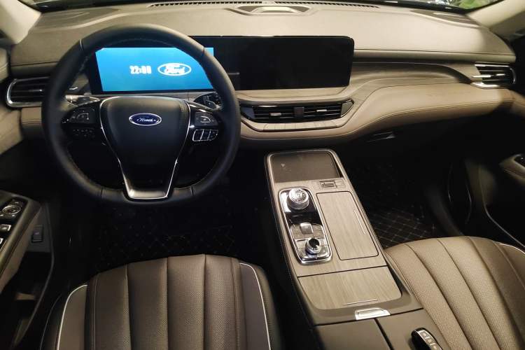 Used Ford Equator 2023 EcoBoost 225 Premier PLUS 7-Seater (2/2/3)
