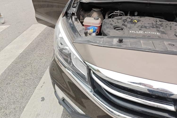 Used CHANGAN OSHAN A800 2017 1.6L Manual Comfort Model