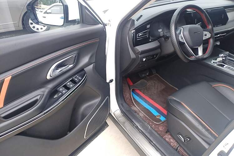Used CHANGAN OSHAN X7 PLUS 2022 1.5T Blue Whale Edition Automatic Prestige Version