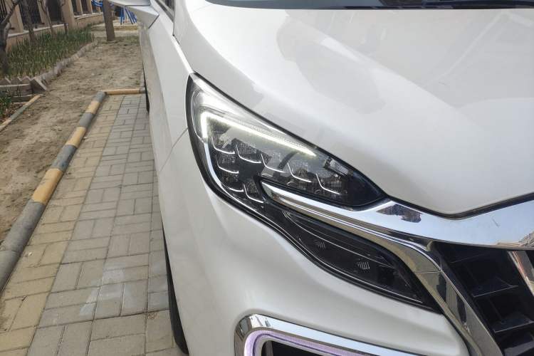 Used Buick GL8 2021 ES Landtrek 653T Comfort Edition
