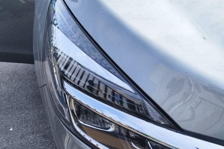 Used Buick GL8 2023 Land Executive Class Smart Enjoyment Model
