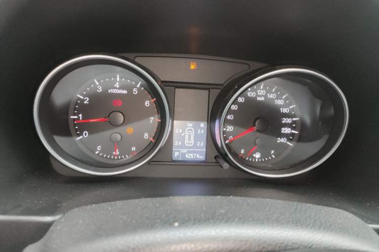 Used Haval M6 2019 1.5T DCT Two-Wheel Drive Value Edition China VI Standard
