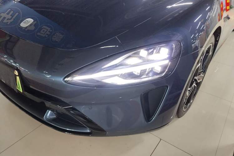 Used Xiaomi Auto SU7 2024 Four-Wheel Drive Ultra-Long Range Advanced Intelligent Driving Max Edition
