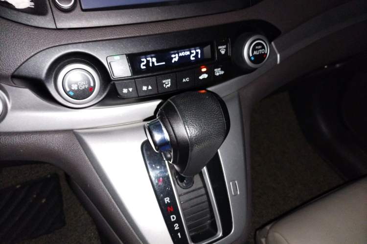 Used Honda CR-V 2013 2.4L four-wheel drive luxury version