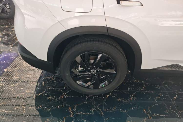 Used Dongfeng Aeolus SKY EV01 2025 530 km AIR Elite Edition
