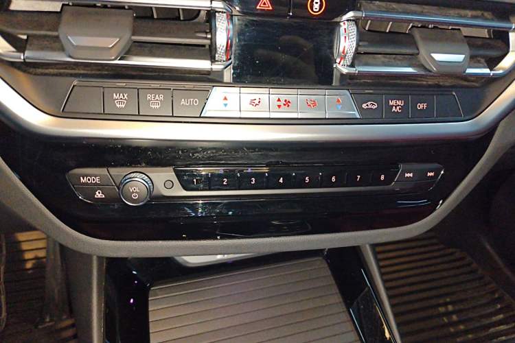 Used BMW iX3 2022 Leading Model
