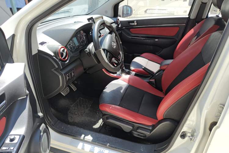 Used BAIC Senova X25 2015 1.5L Automatic Elite Model
