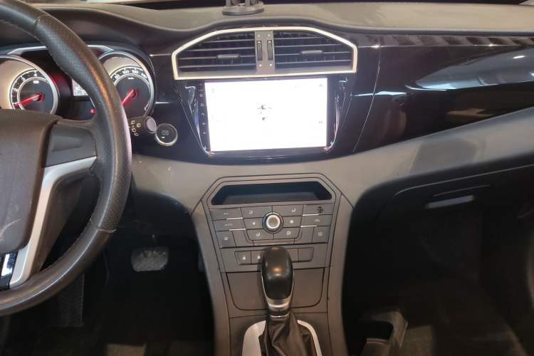 Used MG GS 2015 2.0TGI TST Luxury Edition