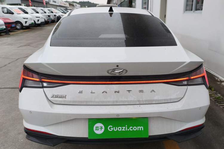 Used Hyundai Elantra 2022 1.5L CVT LUX Prestige Edition
