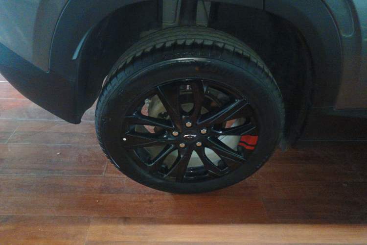 Used Chevrolet Trax 2019 Redline 325T Automatic Fun Edition China VI Standard
