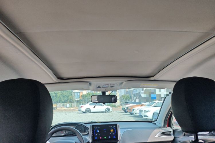 Used Peugeot 2008 2014 1.6L Automatic Fashion Edition