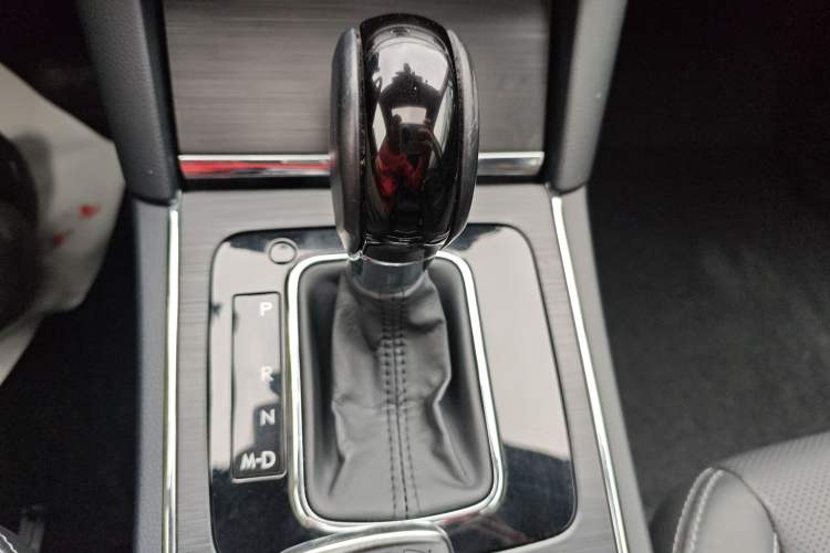 Used Subaru Outback 2017 2.5i Luxury Navigation Edition with EyeSight
