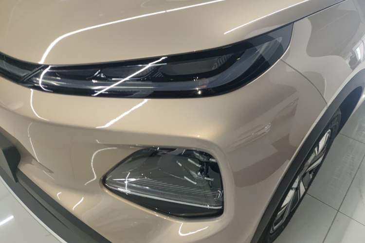 Used CHANGAN NEVO Q05 2026 Model 506 Max Left Front Headlight