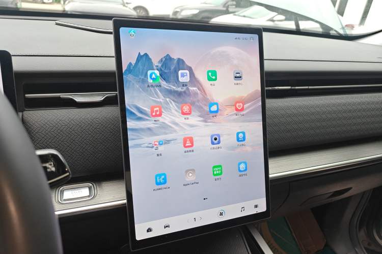 Used Chery Explore 06 2023 Yoye Edition 1.6T Two-Wheel Drive Explorer Audio And AC Panel