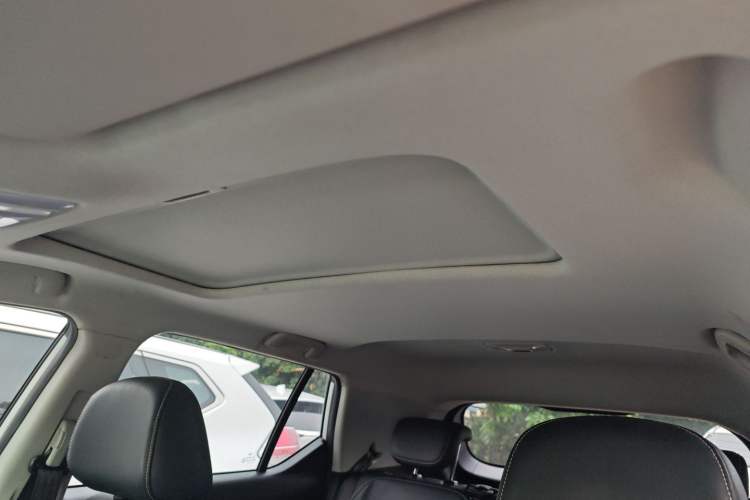 Used GAC Trumpchi GS3 2022 POWER 270T Automatic Luxury Edition Headliner