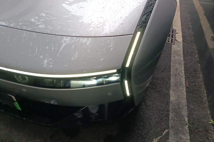 Used XPeng P7 2025 Model—702 Long Range Ultra