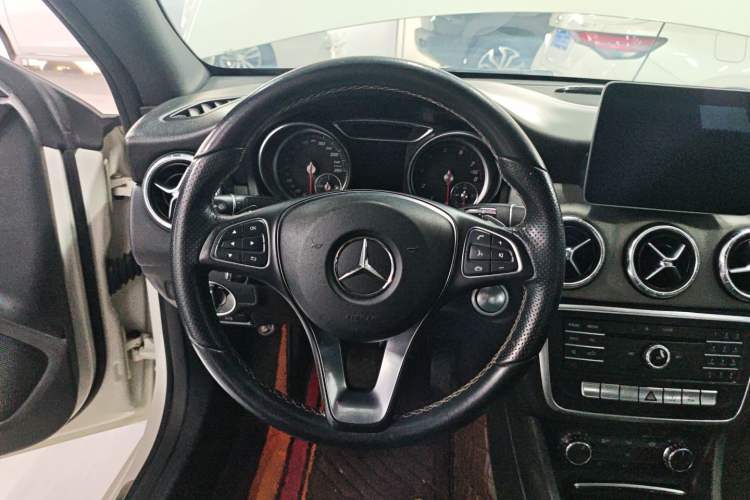 Used Mercedes-Benz CLA 2017 Facelifted CLA 200 Stylish Edition
