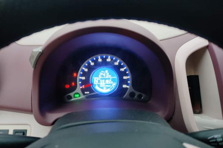 Used CHANGAN Benni E-Star 2021 National Edition Colorful Version Lithium Iron Phosphate (31.86 kWh) Instrument Cluster