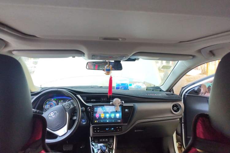 Used Toyota Corolla 2017 Revised Dual-Engine 1.8L E-CVT Elite Edition Headliner