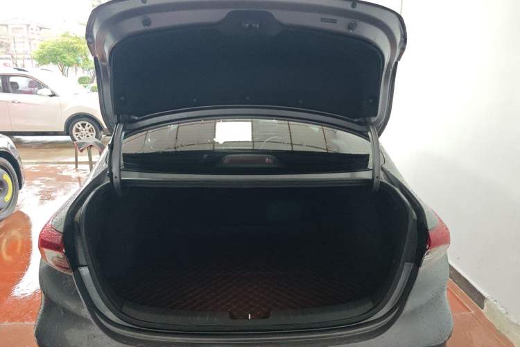 Used Kia K3 2023 1.5L CVT Luxury Edition
