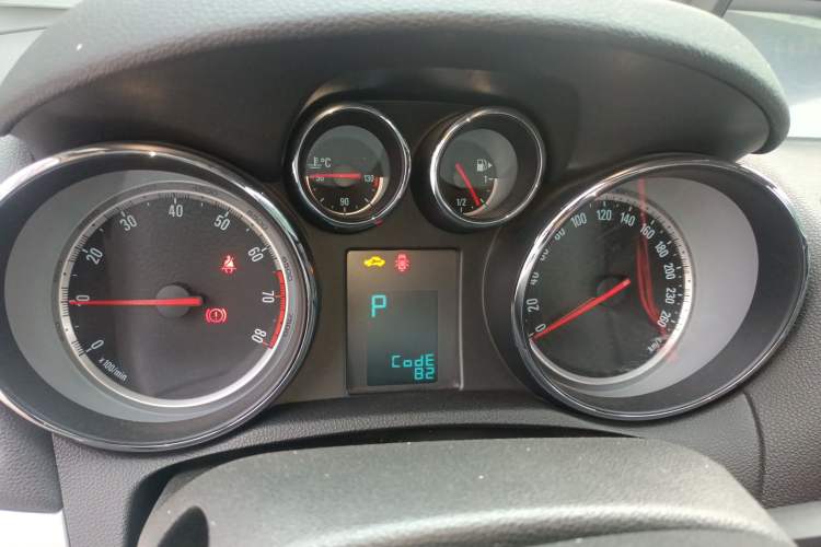 Used Buick Encore 2014 1.4T Automatic Two-Wheel Drive Urban Elite Model
